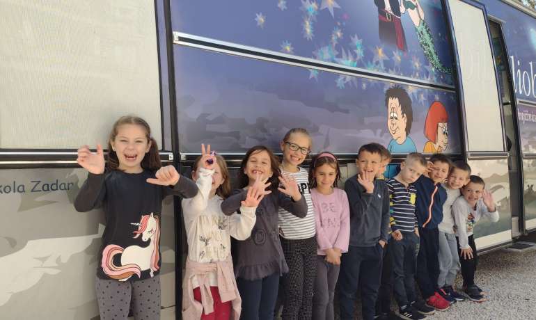 Ugostili smo Bibliobus!
